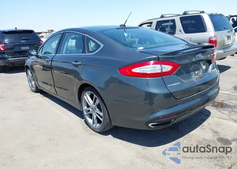 2015 Ford Fusion Titanium z USA, uszkodzony, nr VIN 3FA6P0K98FR114117